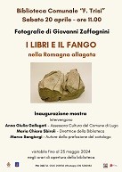 I-libri-e-il-fango-nella-Romagna-allagata-Fotografie-di-Giovanni-Zaffagnini